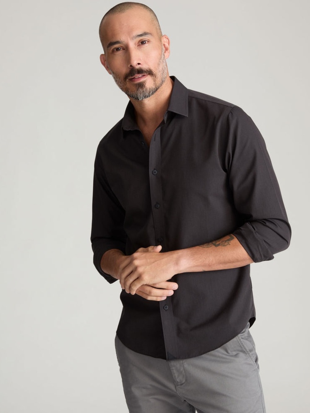 UNTUCKit Wrinkle-Free Black Stone Shirt